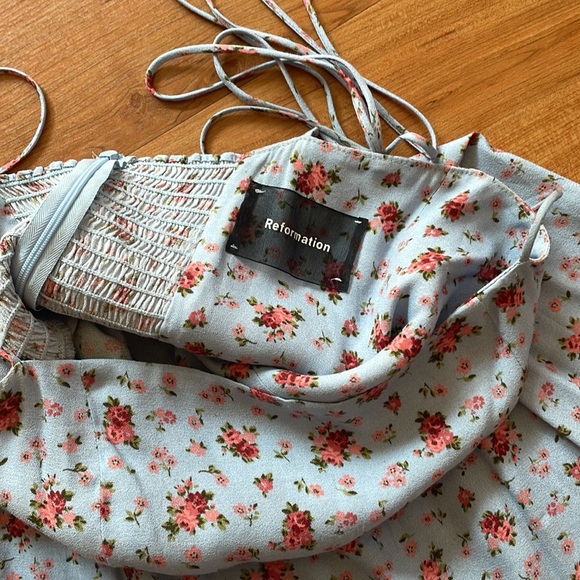 Reformation Presley Dress Petunia Floral - Picture 9 of 15